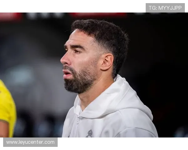 卡瓦哈尔合同年状态回暖，皇马右后卫表现稳健解析