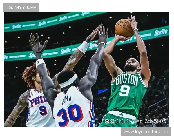 张伯伦内线霸主地位显著，数据对比凯尔特人核心场均篮板优势明显