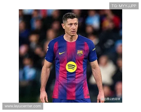 莱万多夫斯基禁区嗅觉与跑位能力解析：进球模型如何形成