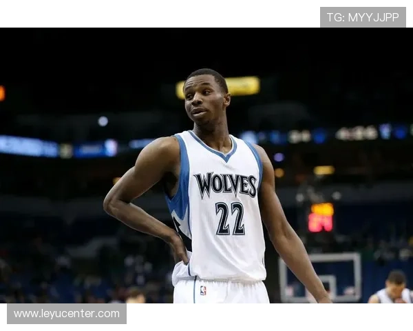 威尔金斯无球切入效率提升，拉开进攻空间改变球队战术